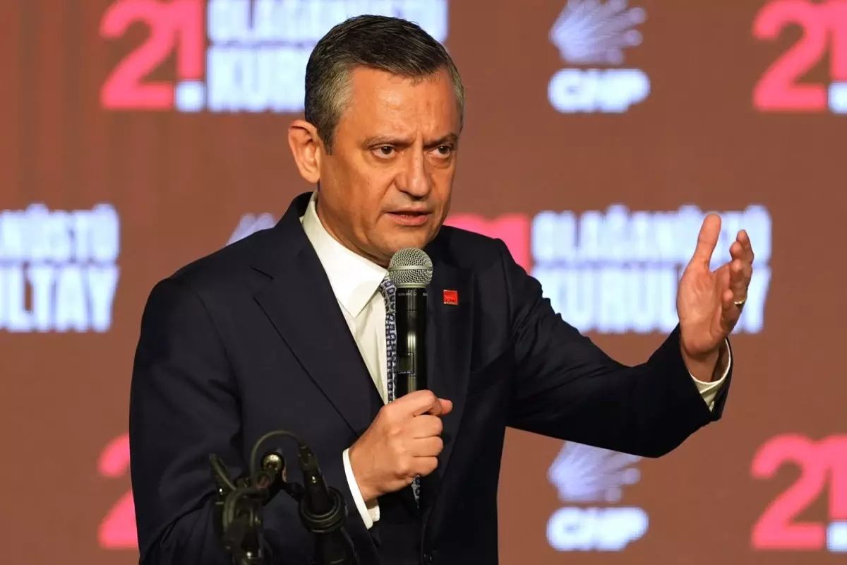 CHP’de Kurultay Krizi: Yeni Parti İddiası Yalanlandı