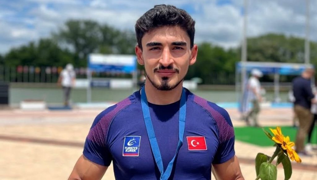 Halil Kaan Köroğlu, Dünya Kürek Şampiyonası’nda yarışacak!