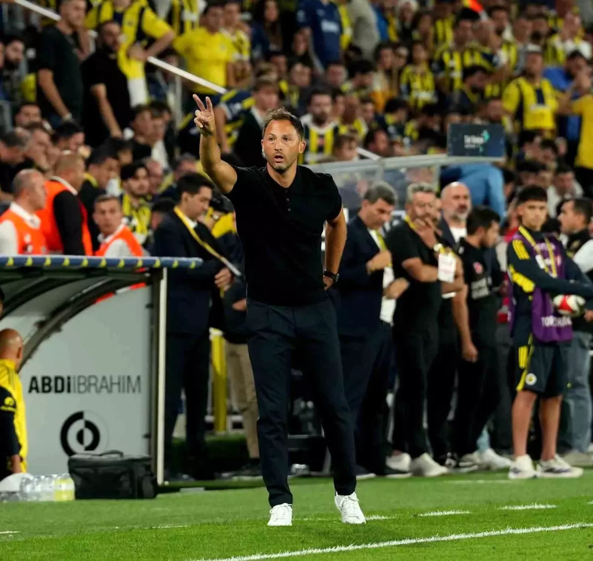 Fenerbahçe, Tedesco ile İlk Maçında Galip