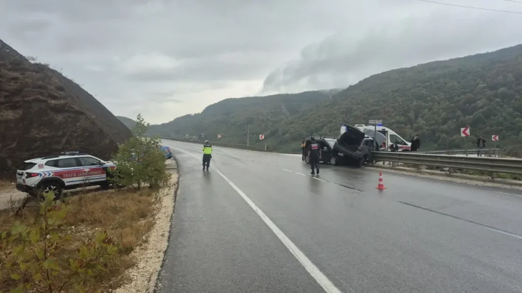 Düzce’de Yağmur Nedeniyle 3 Kişi Yaralandı