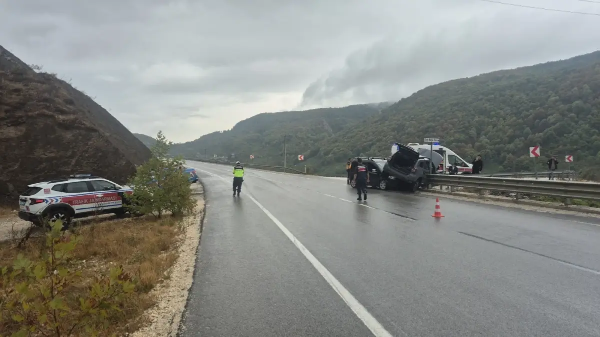 Düzce’de Yağmur Nedeniyle 3 Kişi Yaralandı