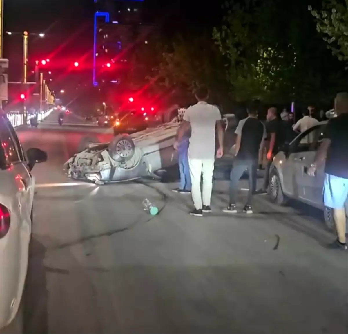 Elazığ’da Otomobil Takla Attı: 1 Kişi Yaralandı