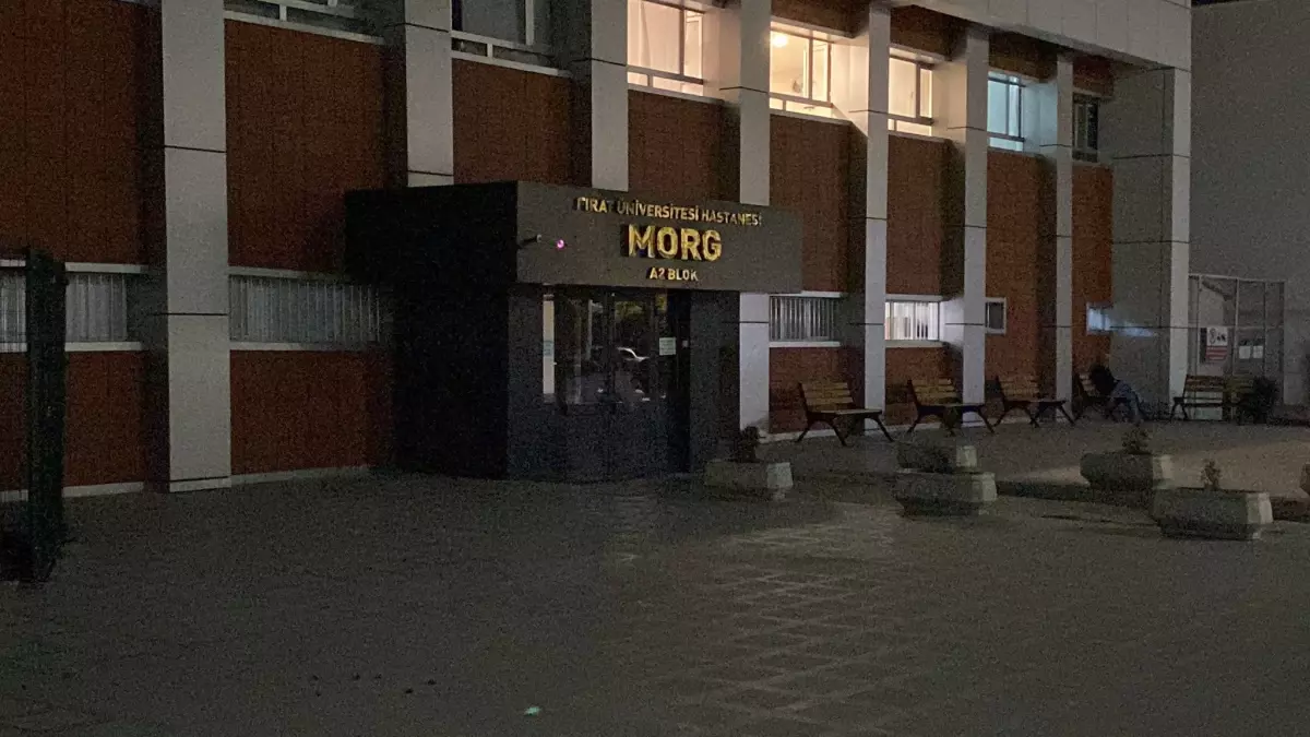 Trafik Kazasında 8 Yaşında Çocuk Hayatını Kaybetti