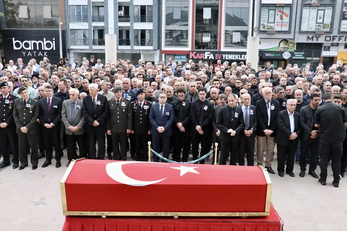 Eski Jandarma Genel Komutanı Rasim Betir Sakarya’ya gözyaşı ile uğurlandı