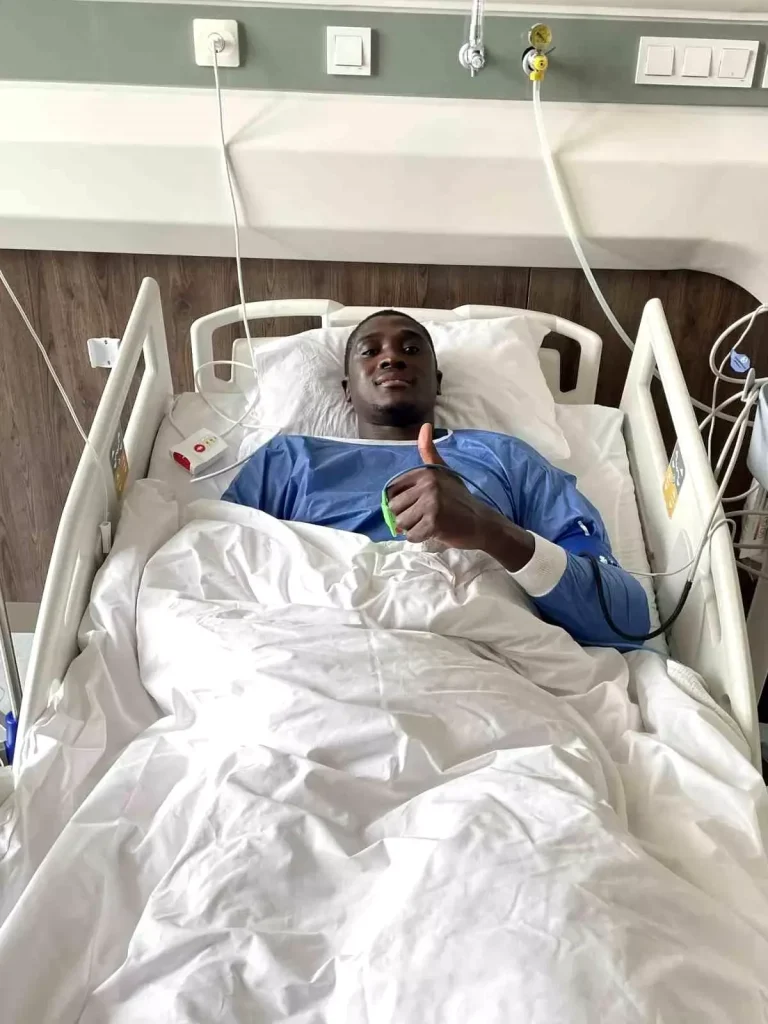 Fenerbahçe Beko’nun Angolalı Oyuncusu Bango Diz Ameliyatı Geçirdi