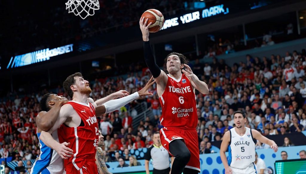 “Doymadık, 1 maçımız daha var”