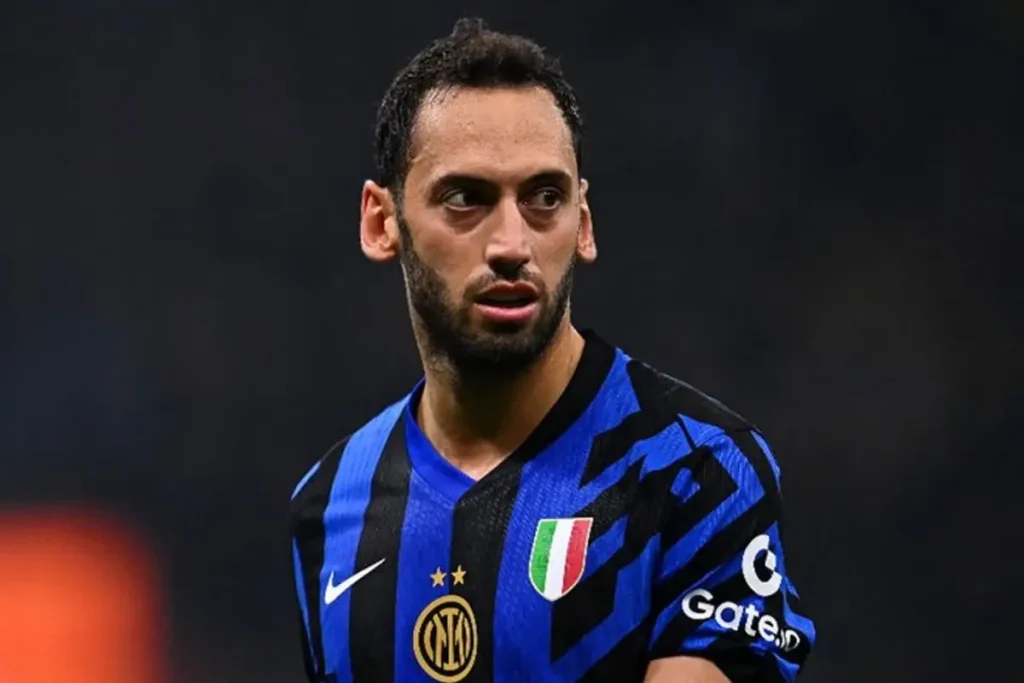 Galatasaray Hakan Çalhanoğlu’nu Transfer Ediyor