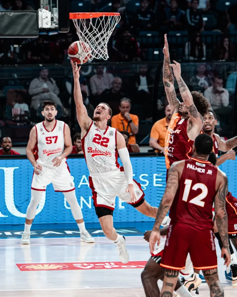 Bahçeşehir Koleji Galatasaray’ı Yendi