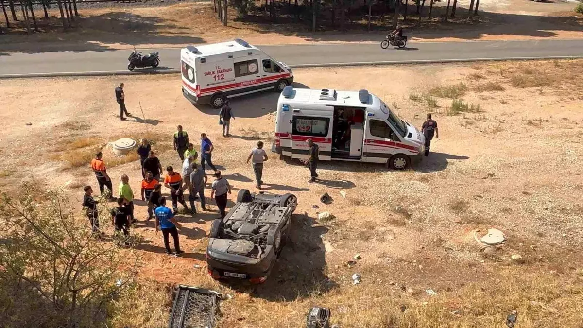 Gaziantep’te Otomobil Şarampole Uçtu: Sürücü Yaralandı