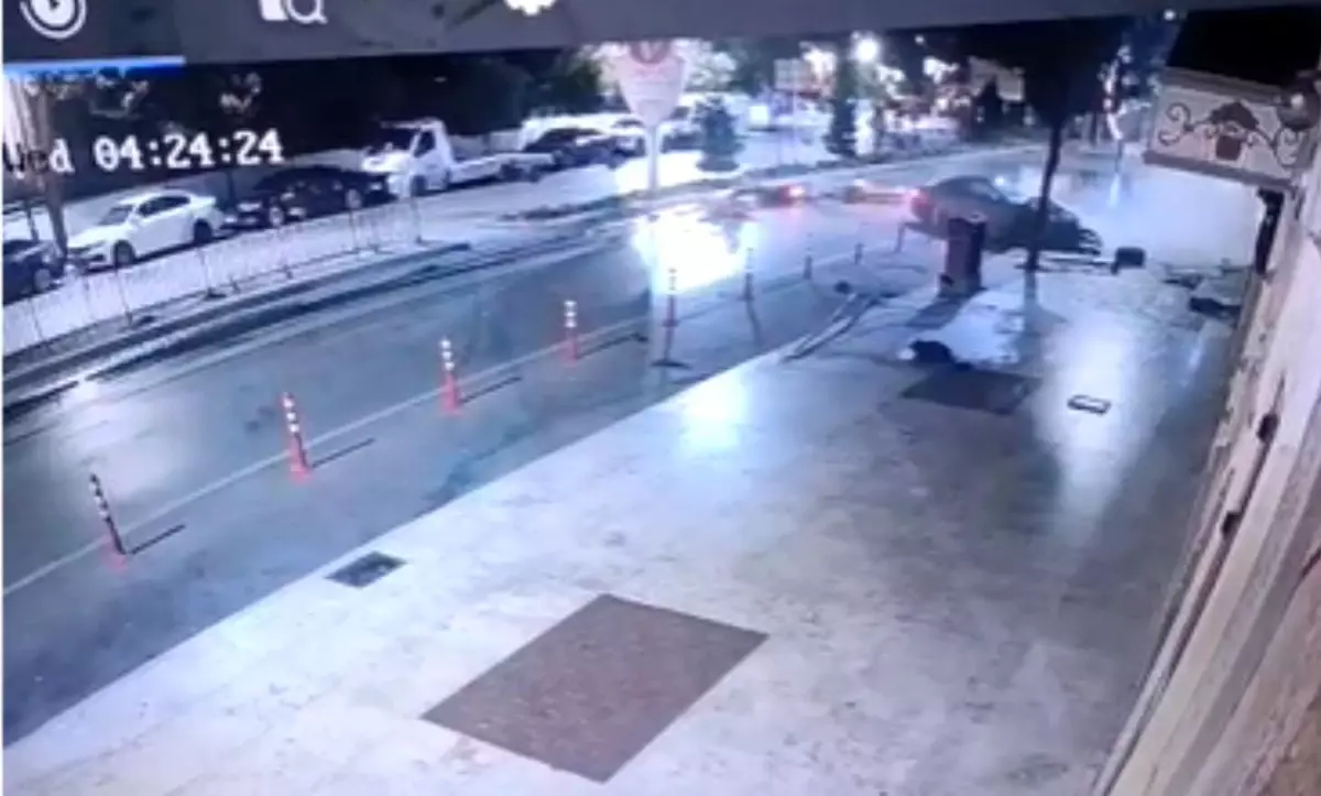 Alkollü Sürücü İşletmeye Daldı: Genç Kız Ölümden Kurtuldu