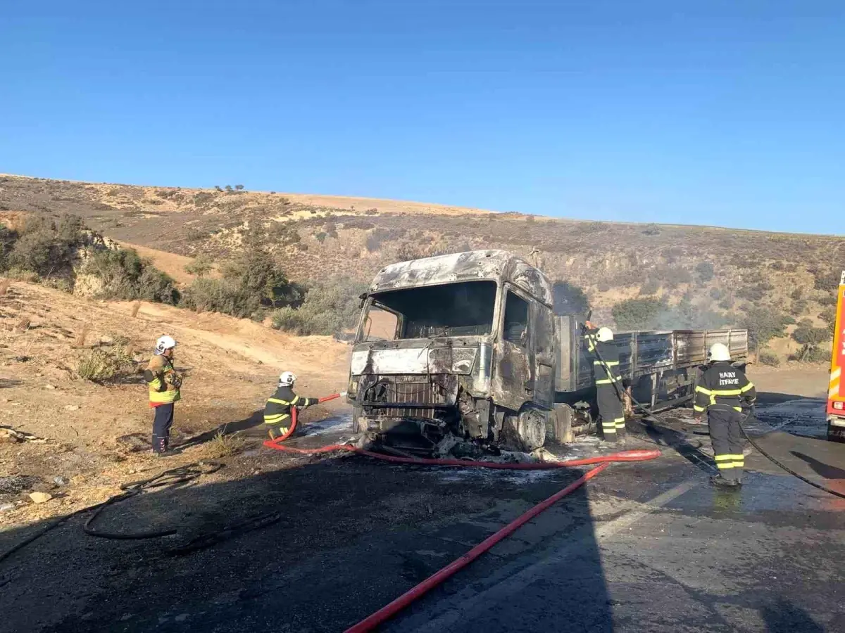 Tır Alev Aldı: Hatay’da Büyük Yangın