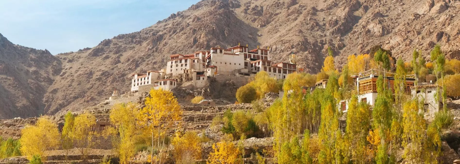 Ladakh Bölgesinde Sokağa Çıkma Yasağı İlan Edildi