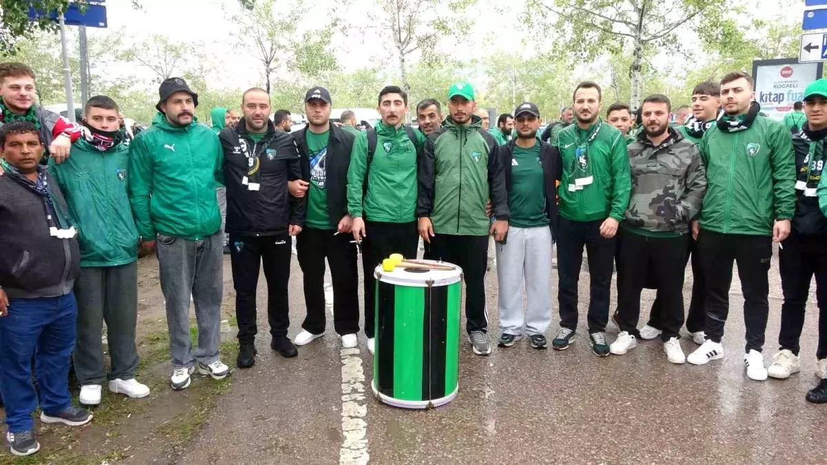 Kocaelispor Taraftarı Beşiktaş Deplasmanına Hazır