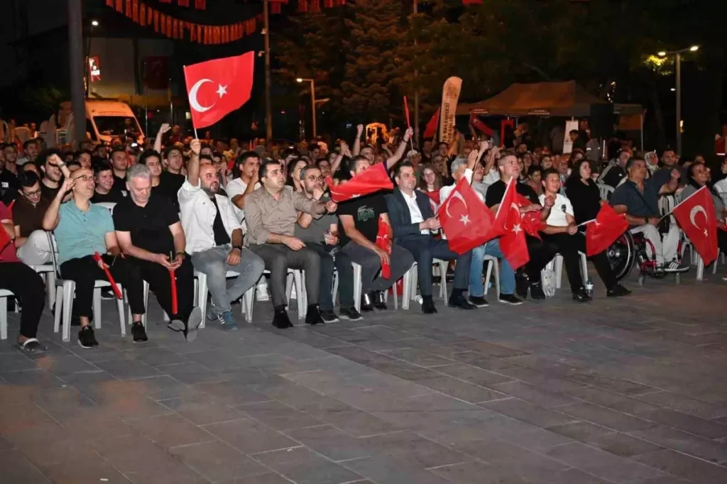 Isparta’da Basketbol Heyecanı: Milli Takımın Zaferi ekranda