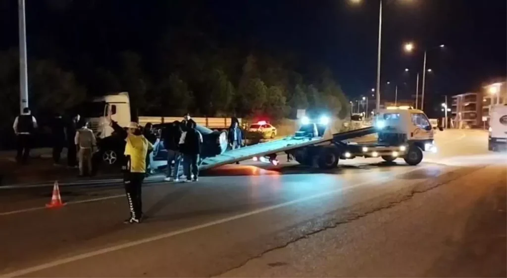 Bartın’da Trafik Kazası: 5 Kişi Yaralandı