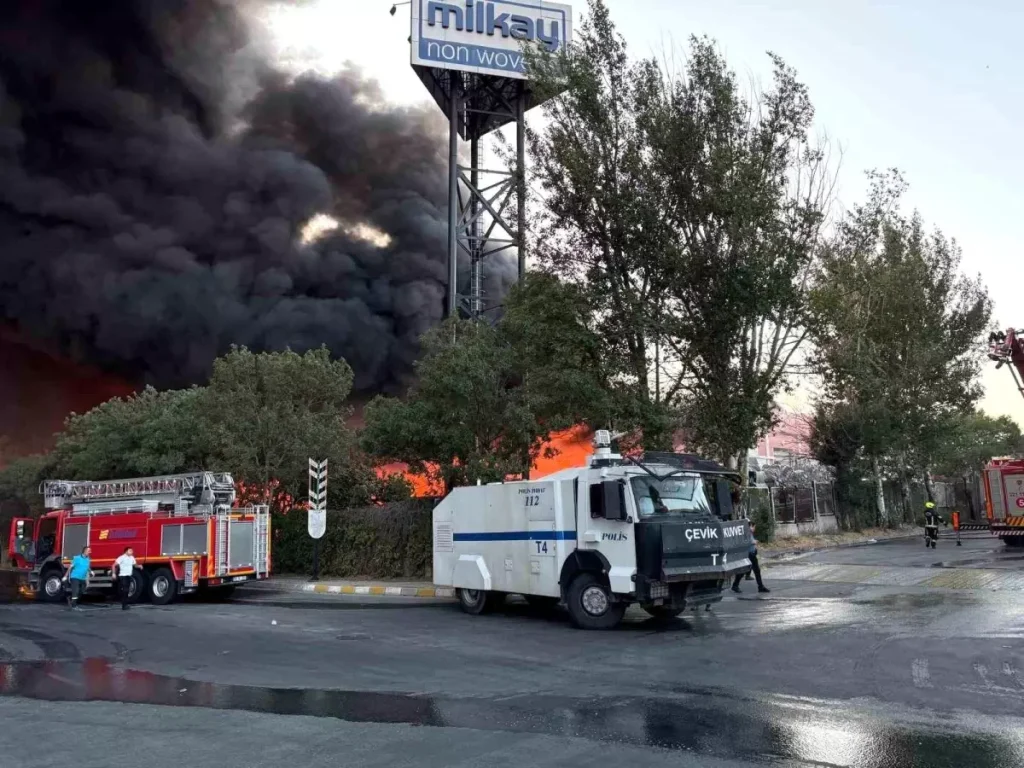 Kayseri’deki Tekstil Fabrikası Yangını