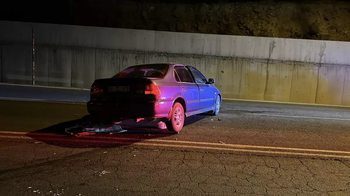 Trafik Kazasında 1 Kişi Hayatını Kaybetti, 4 Kişi Yaralandı