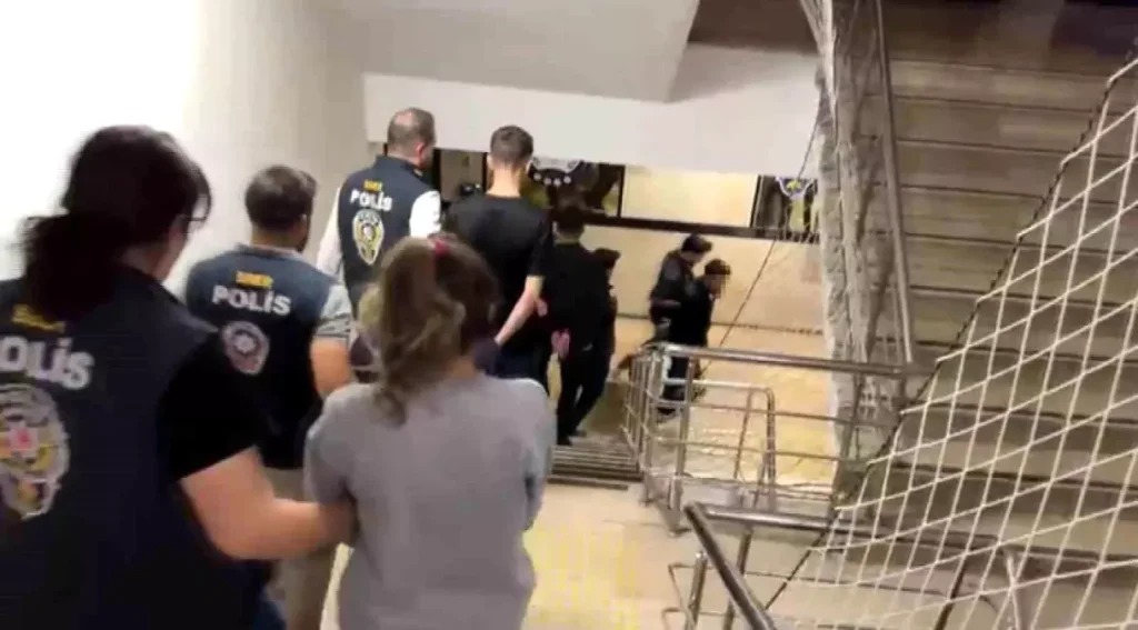 “Kayseri’de Yasadışı Bahis Operasyonu: 11 Kişi Yakalandı”