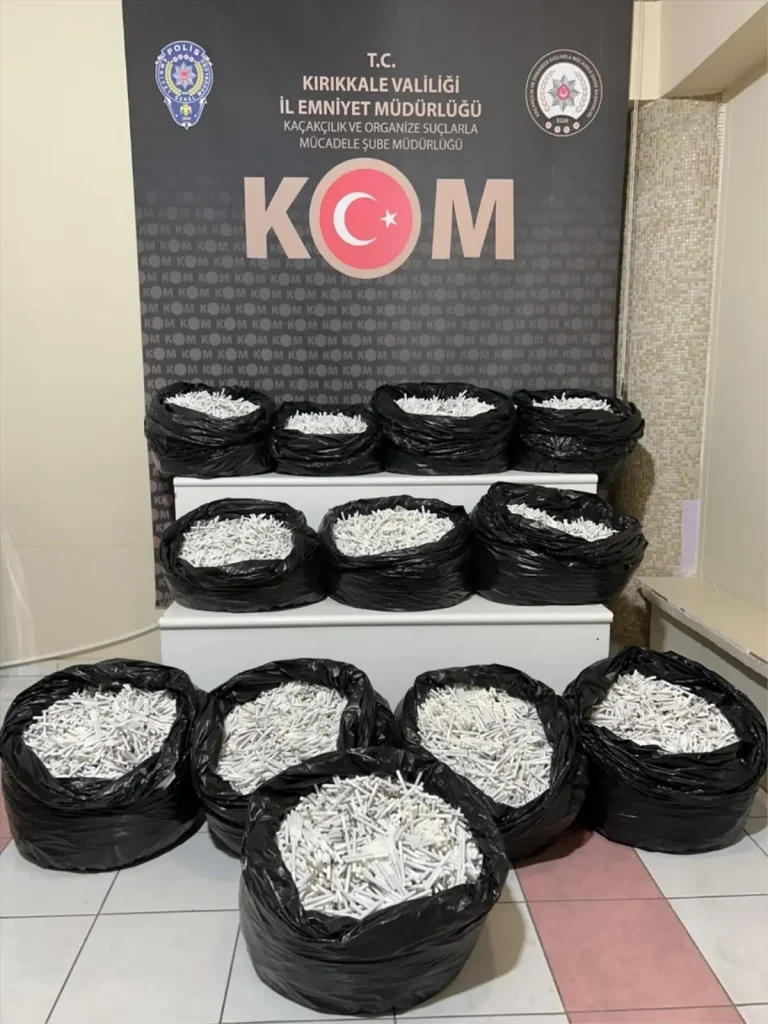 Tütün Kaçakçılığına Darbe: 57 Bin Makaron Ele Geçirildi