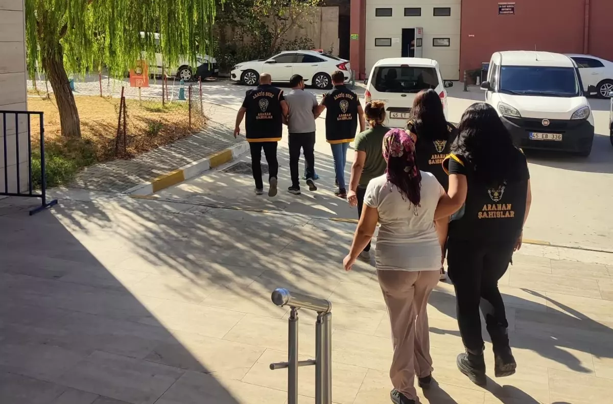 Firari Şahıslara Operasyon: 3 Kişi Yakalandı