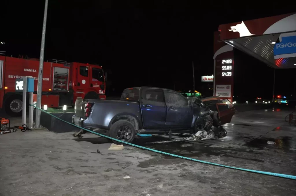 Manisa’da Feci Kaza: 5 Ölü, 6 Yaralı