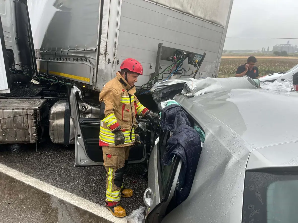 Manisa’da Zincirleme Kaza: 1 Ölü, 2 Yaralı
