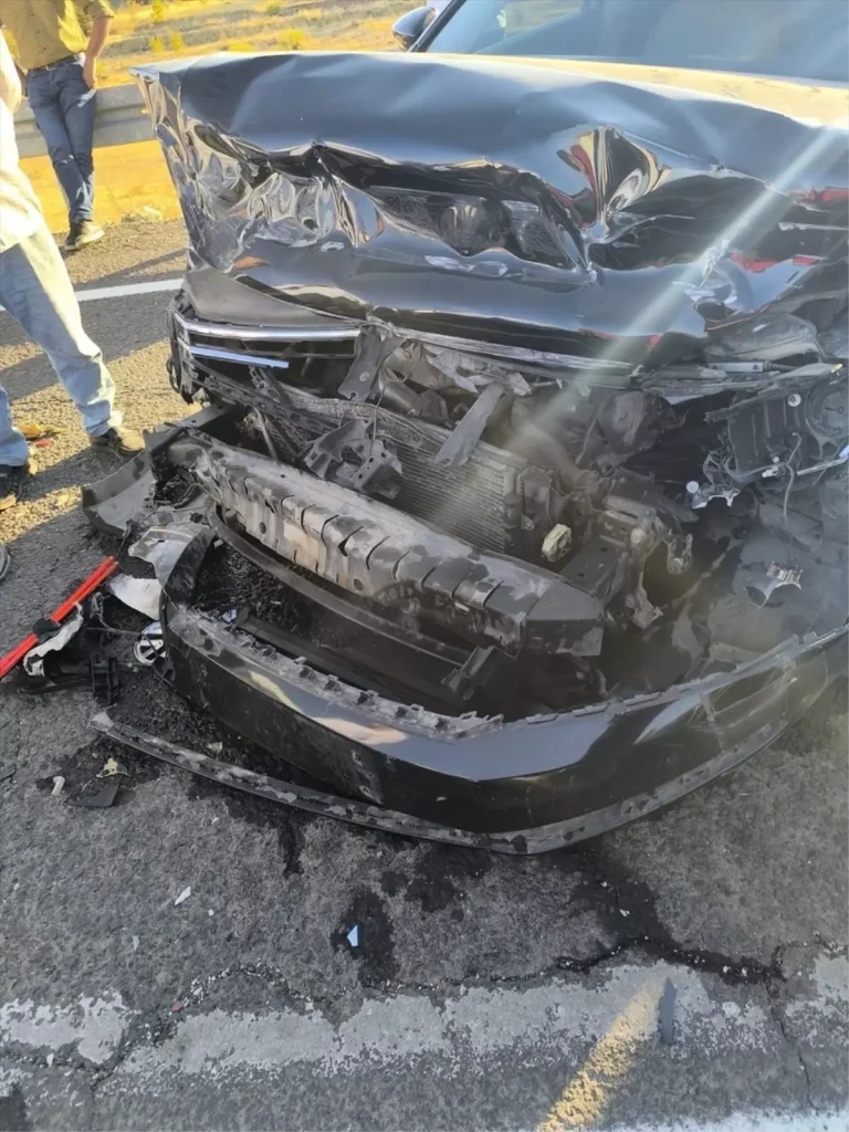 Mardin’de 7 Kişi Yaralandı: Otomobil Çarpışması