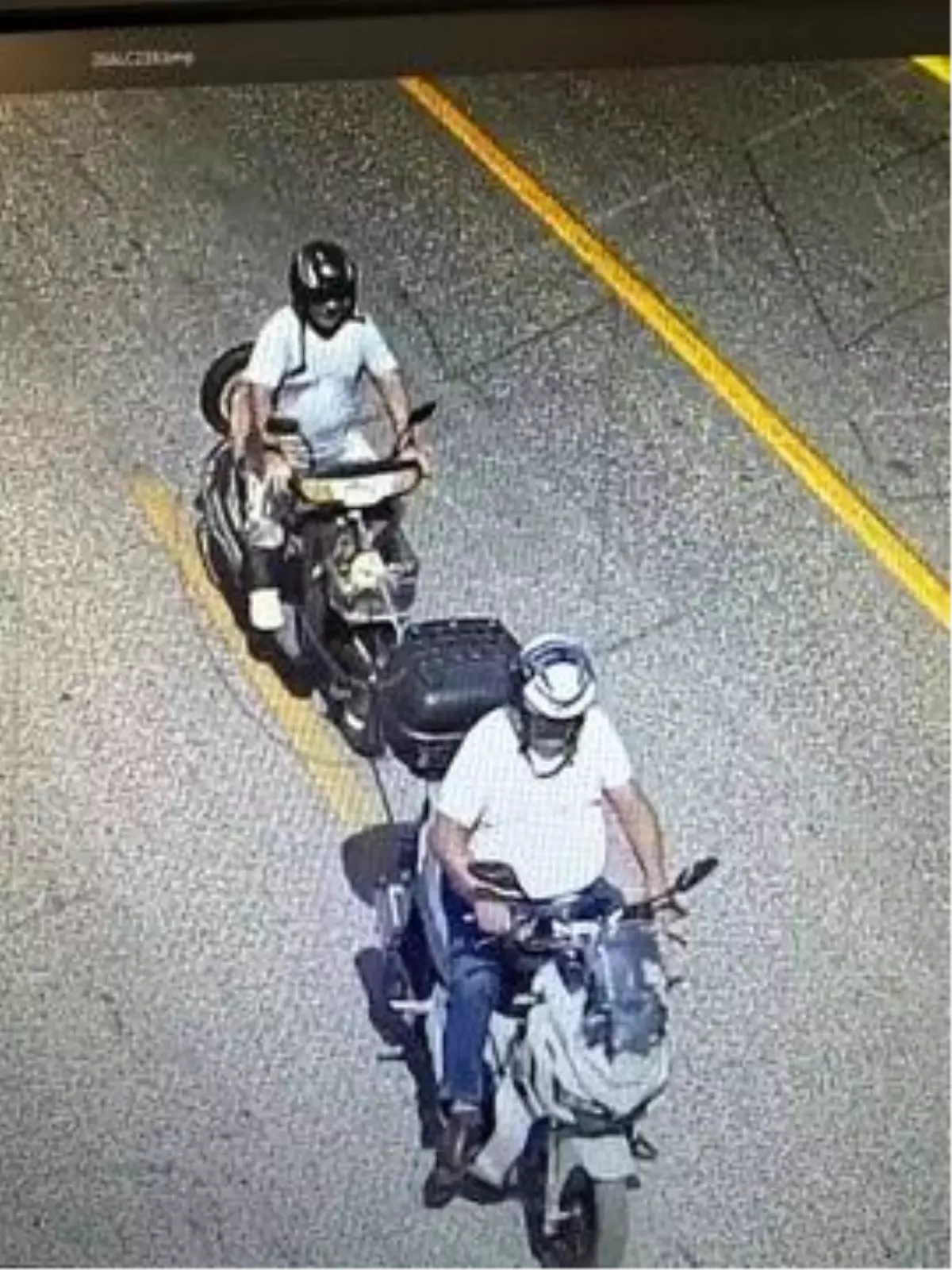 “Motosiklet Sürücüsüne Tehlikeli Yardım için 3 Bin Lira Ceza”