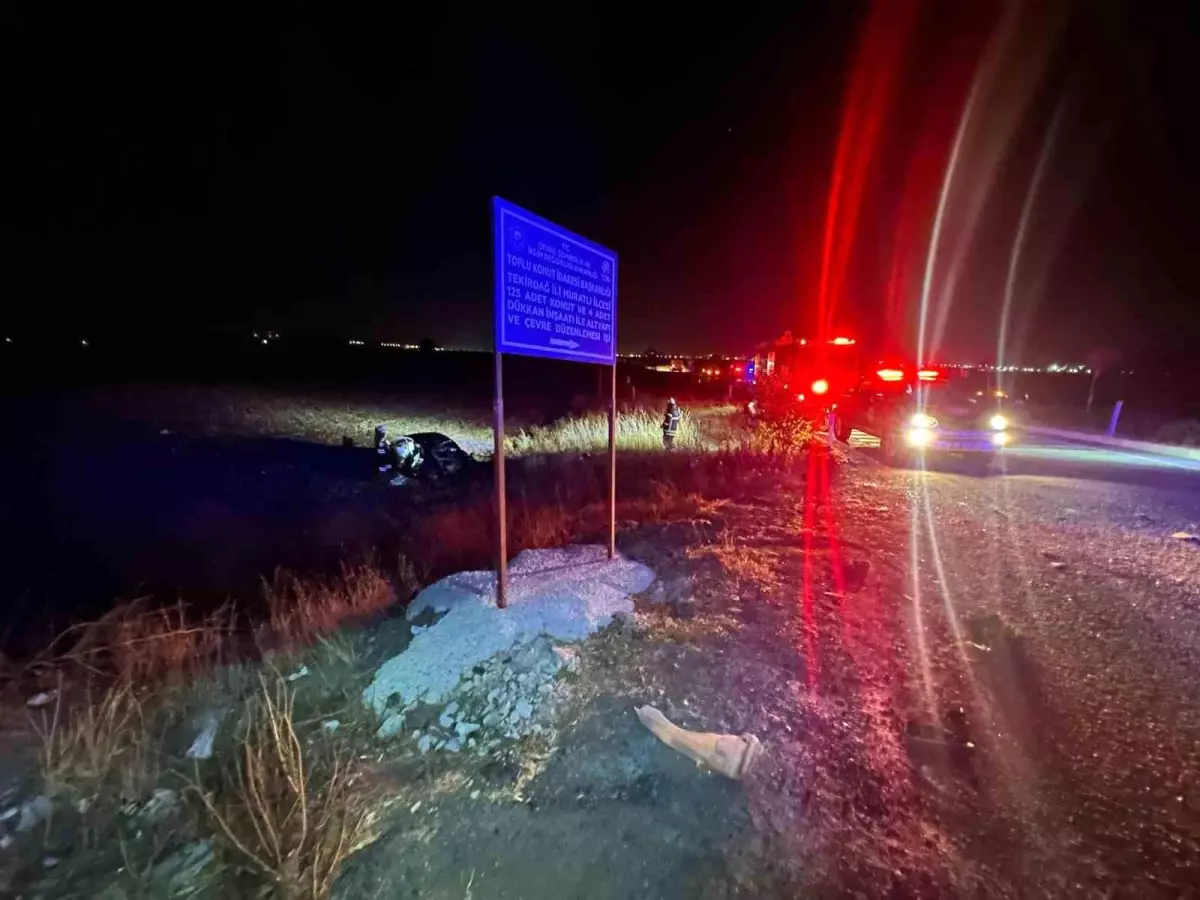 Tekirdağ’da Korkutan Kaza: Bir Araç Alev Aldı