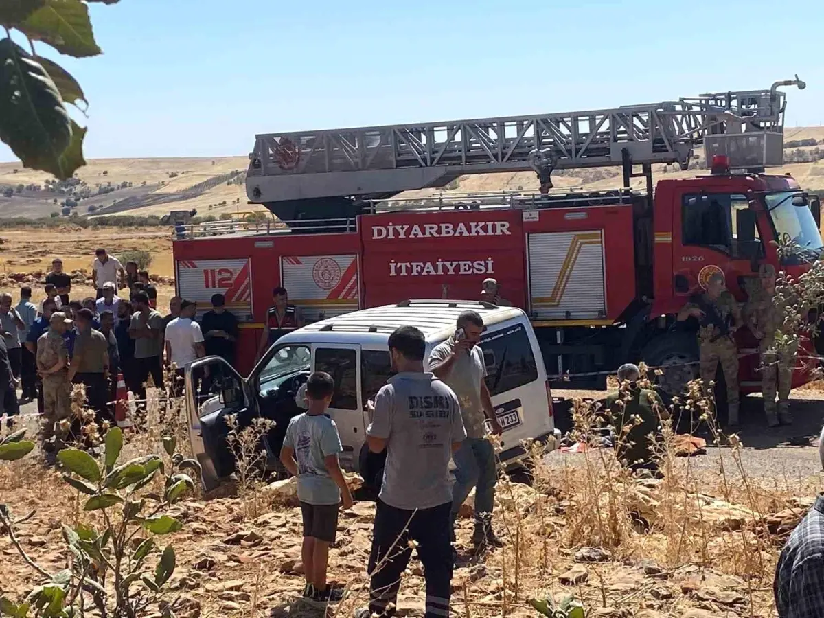 Trafik Kazasında Genç Kız Hayatını Kaybetti