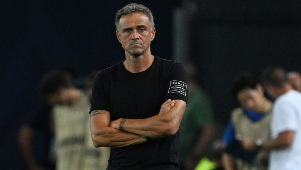 PSG Teknik Direktörü Luis Enrique bisiklet kazası geçirdi