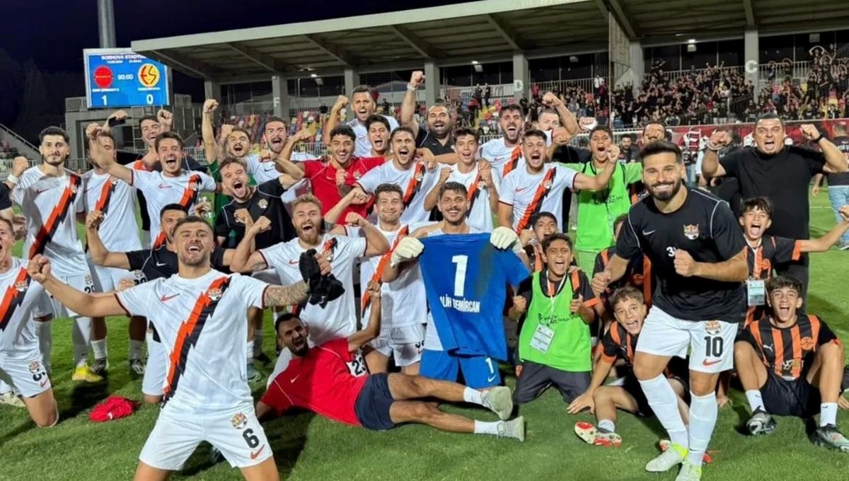 İzmir Çoruhlu FK evinde kazandı