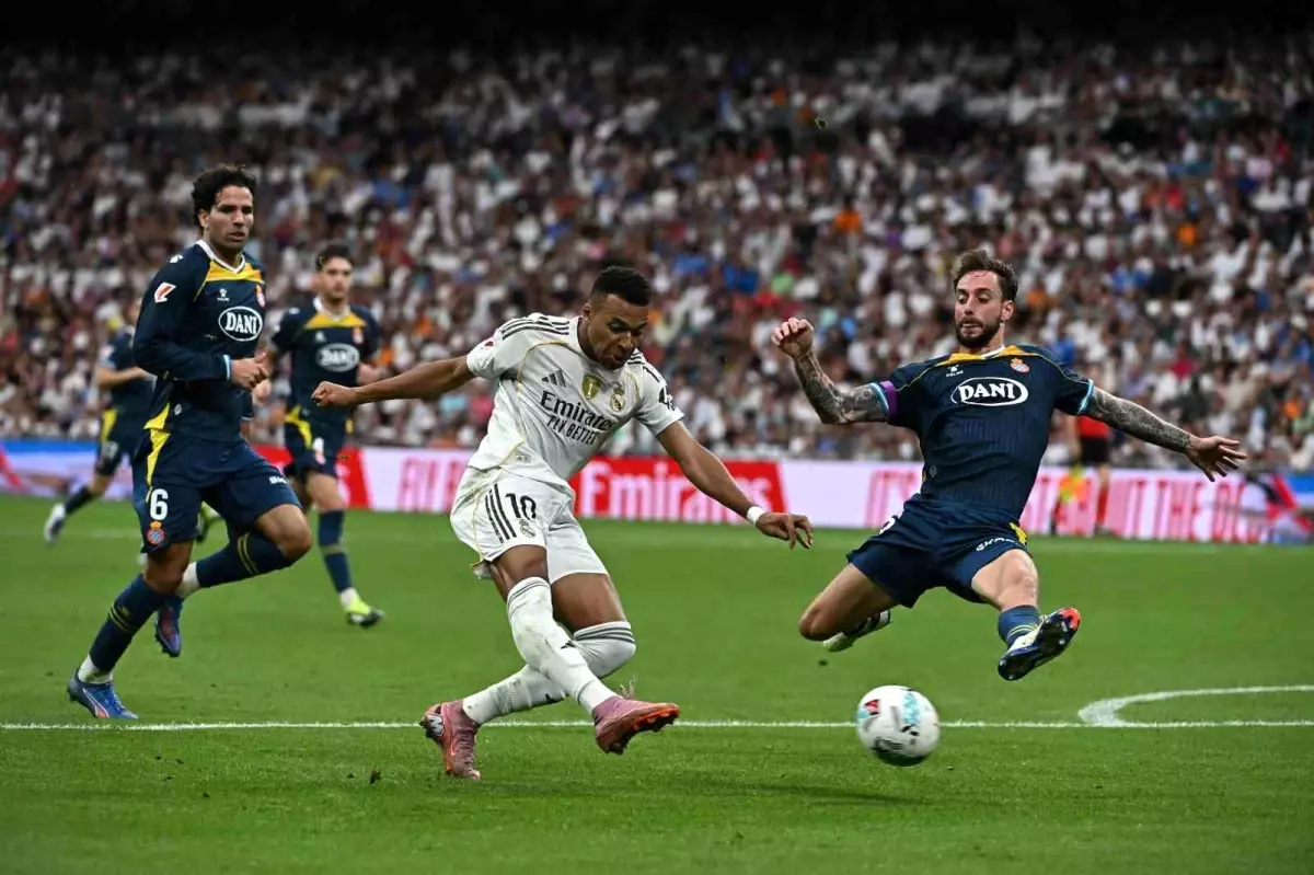 Real Madrid La Liga’da 5’te 5 Yaptı