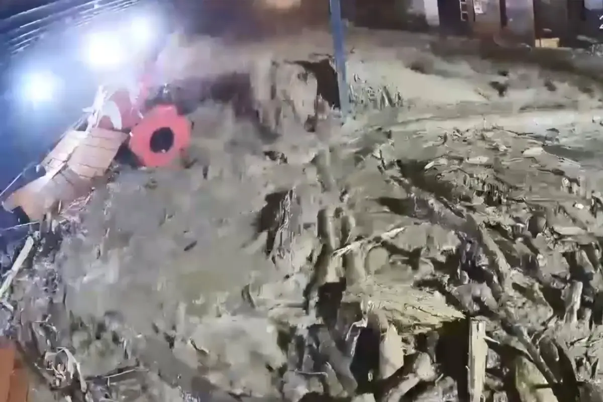 Rize’de Şiddetli Yağışlar Sel ve Su Baskınlarına Yol Açtı