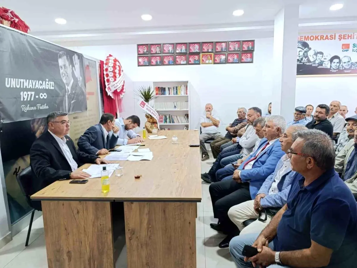 CHP Selendi’de Yeni Başkan: Cemil Kurt