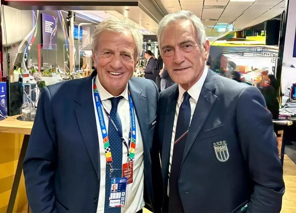 Servet Yardımcı, Akdeniz Mükemmeliyet Ödülü’ne Layık Görüldü