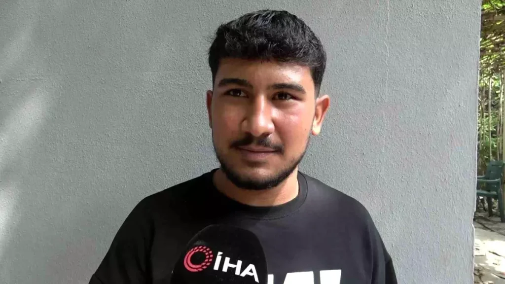 Hatay’da Beton Mikseri Yola Beton Döktü