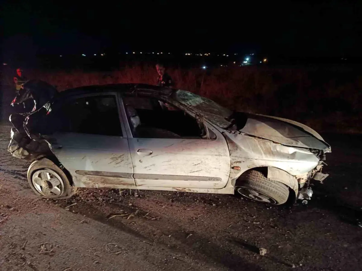 Şanlıurfa’da Tehlikeli Kaza: Otomobil Şarampole Uçtu