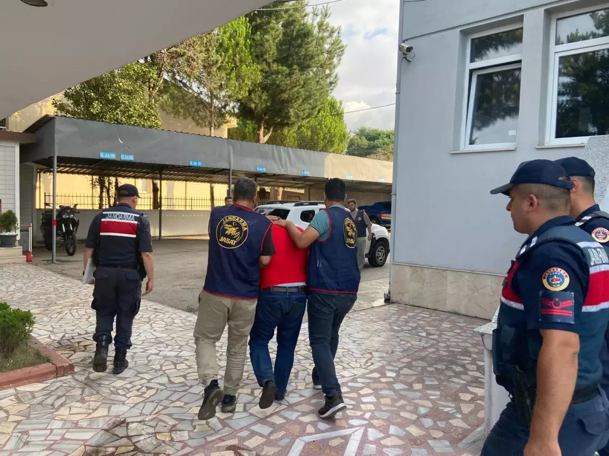 Kavgada 2 Kişi Tabancayla Öldürüldü