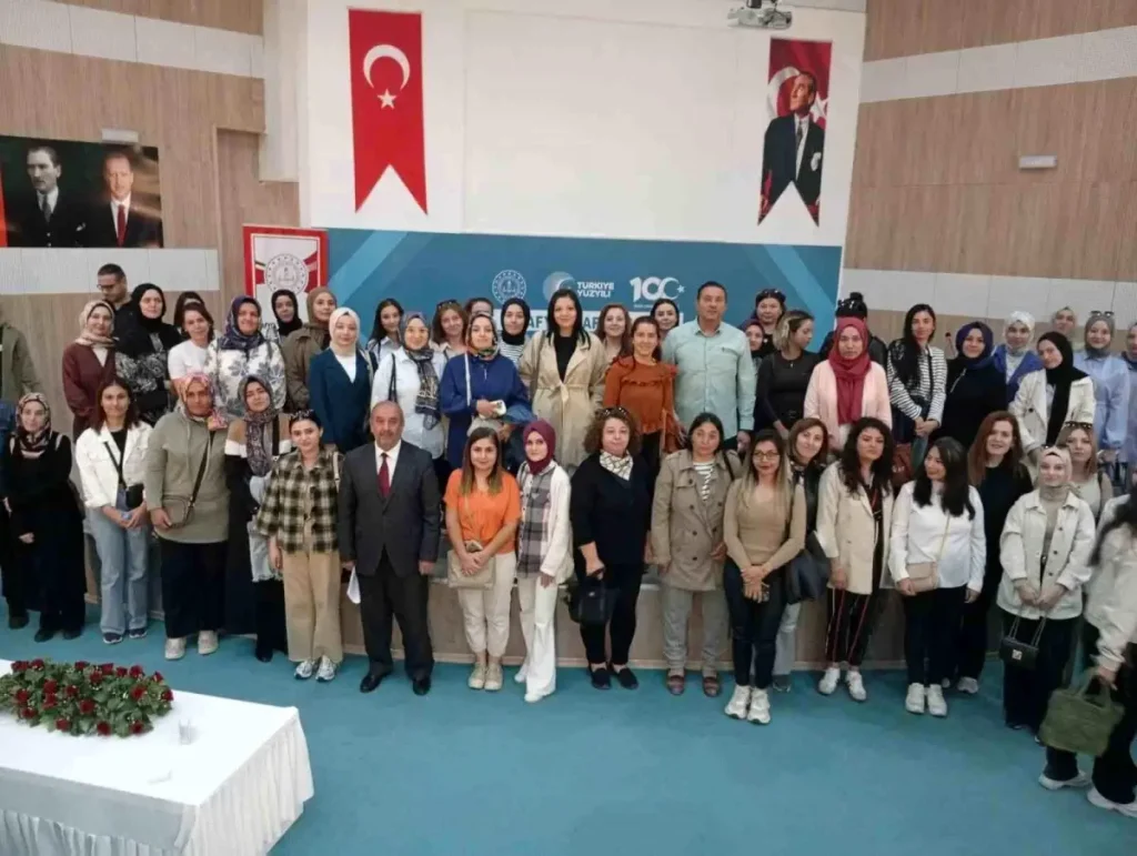 Özel Eğitimde Yeni Yaklaşımlar Tartışıldı