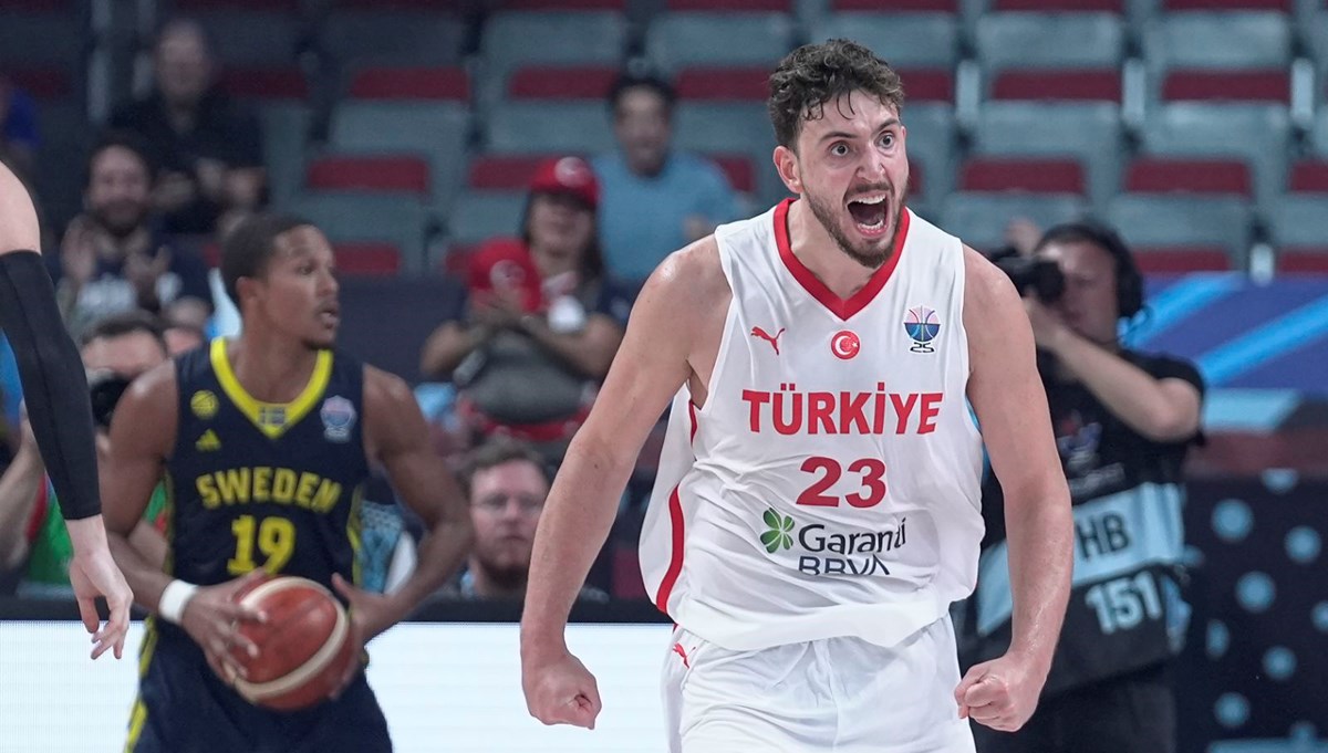 12 Dev Adam çeyrek finalde! Türkiye basketbol çeyrek final maçı ne zaman? (EuroBasket 2025)