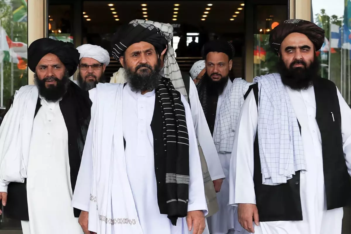Taliban’ın Afganistan’daki Üniversite Müfredat Değişiklikleri
