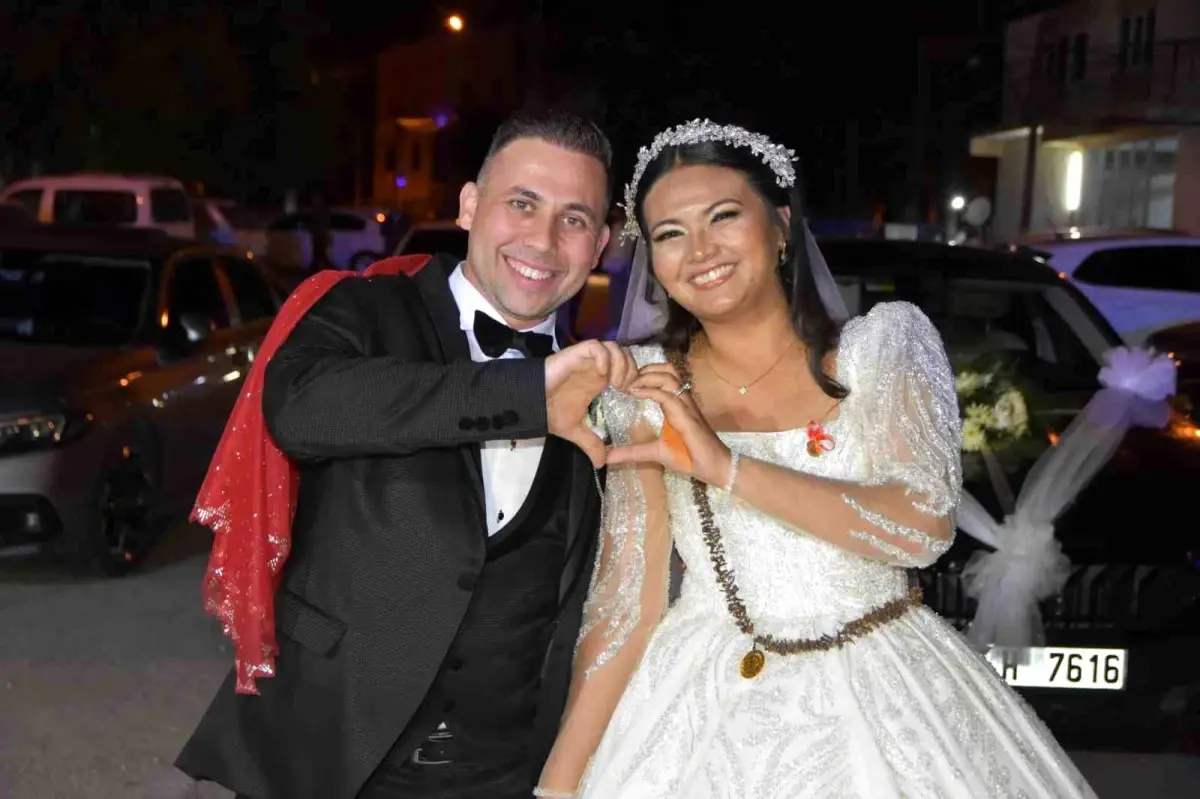 Kültürler Buluştu: Denizli’de Renkli Düğün