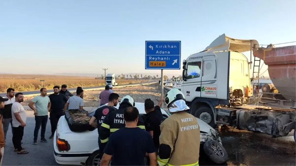 Tır ile Otomobil Çarpıştı: 2 Kişi Yaralandı