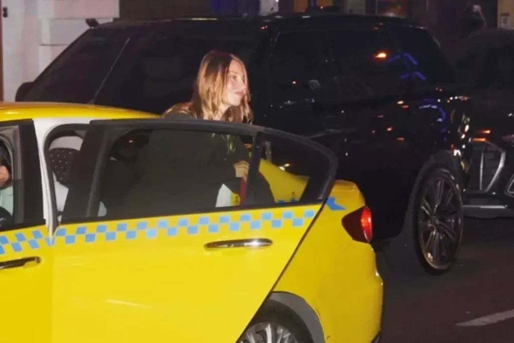 Tuba Ünsal Taksi Kriziyle Başbaşa Kaldı