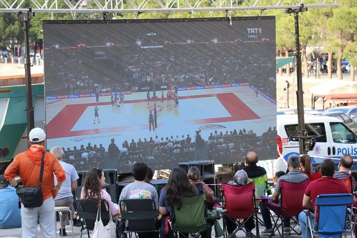 Türkiye’nin Dünya İkinciliği Amasya’da Kutlandı