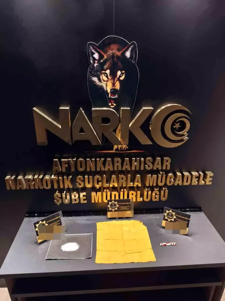 Uyuşturucu Operasyonu: 3 Kişi Cezaevine Gönderildi