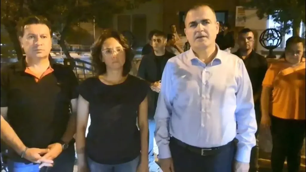 Belediye Başkanının Evi Molotofkokteyli ile Hedefte