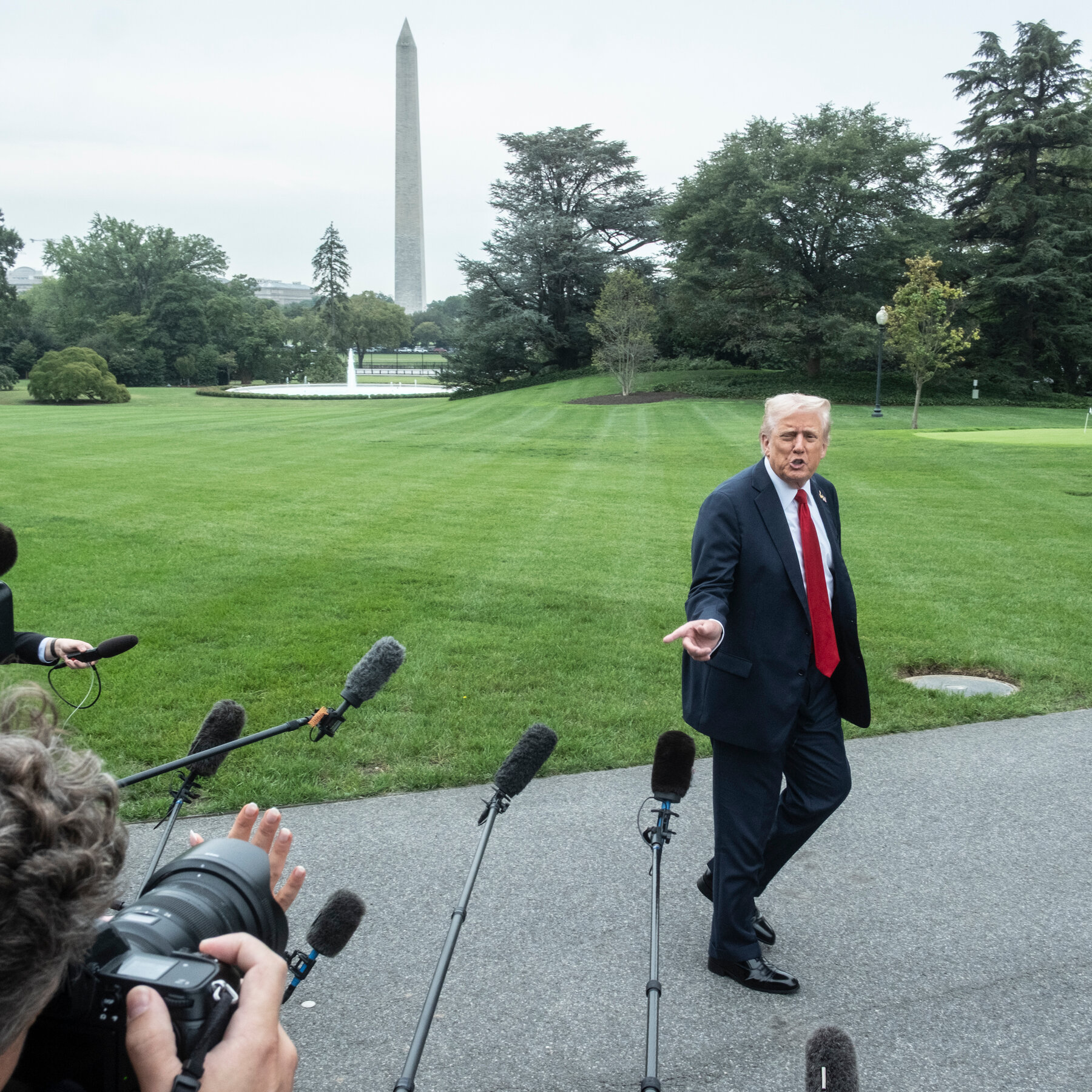 White House Uses Shutdown to Maximize Pain and Punish Political Foes