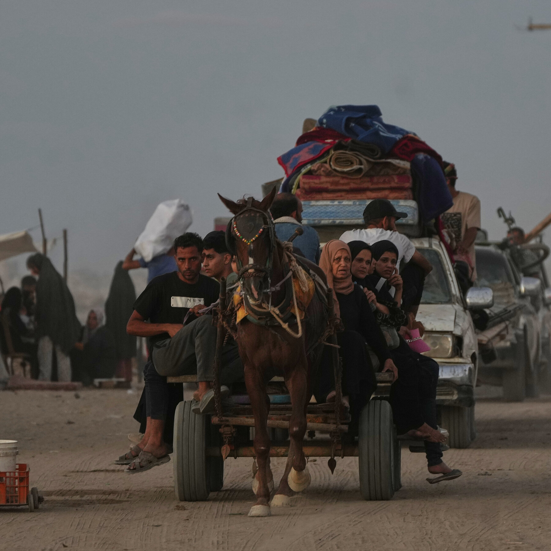 Many Palestinians Say Hamas Must Accept U.S. Cease-Fire Plan